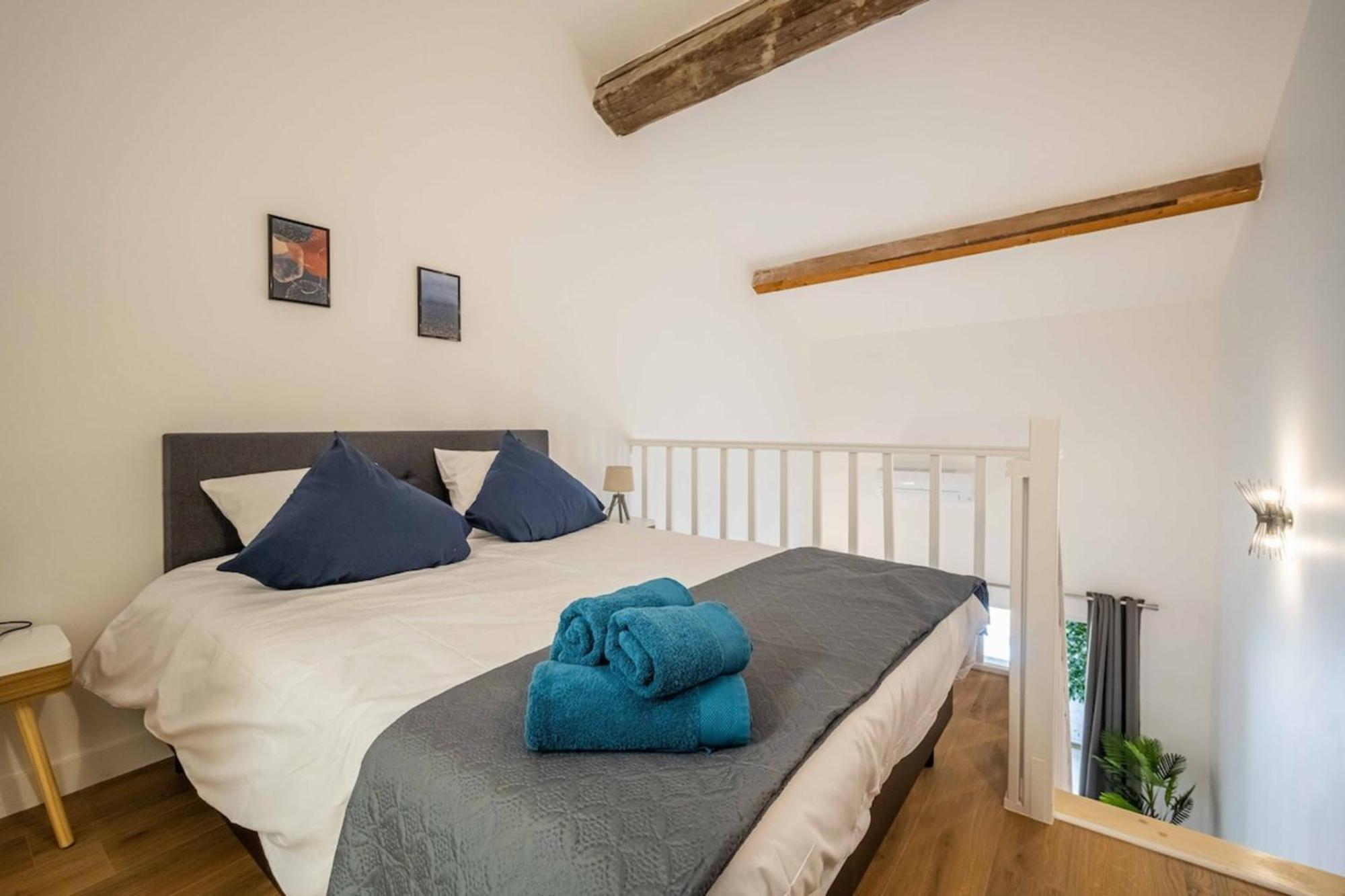 L'hippocrate Duplex A Deux Pas Des Halles Apartamento